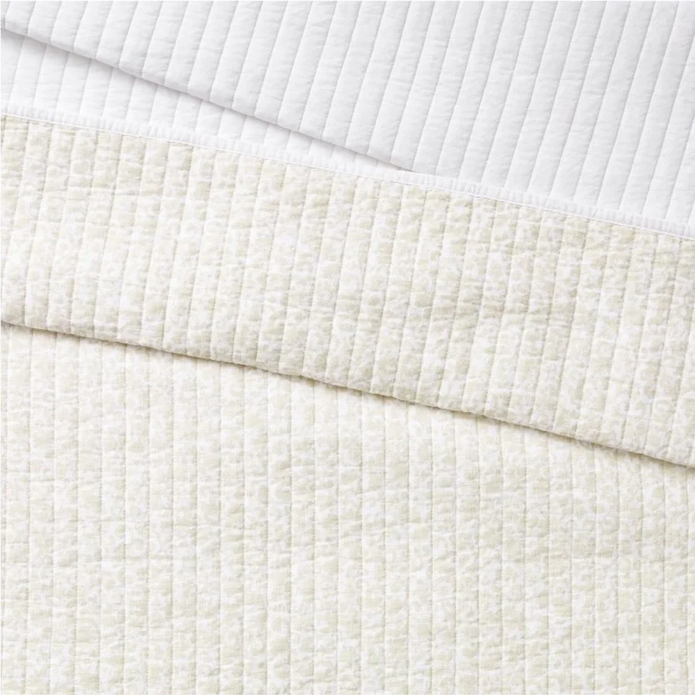 Full/Queen Decorative Border Cotton Slub Wood Block Quilt White/Beige Floral